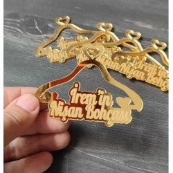 Kişiye Özel EV Ahşap ve GOLD Pleksi Yazılı 25x30 cm Yapay Çiçekli Kapı Süsü